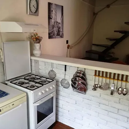 In - Balaton 43113 *