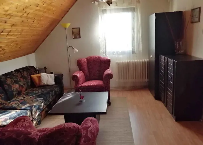 In - Balaton 43113 גיינסדיאס