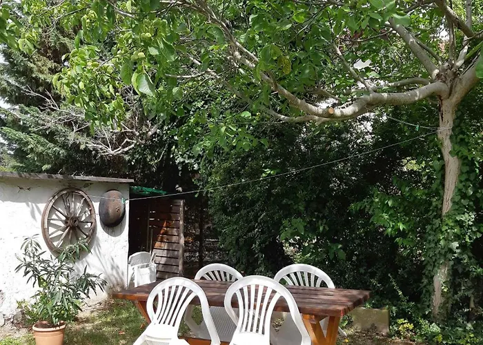 In - Balaton 43113 בית נופש